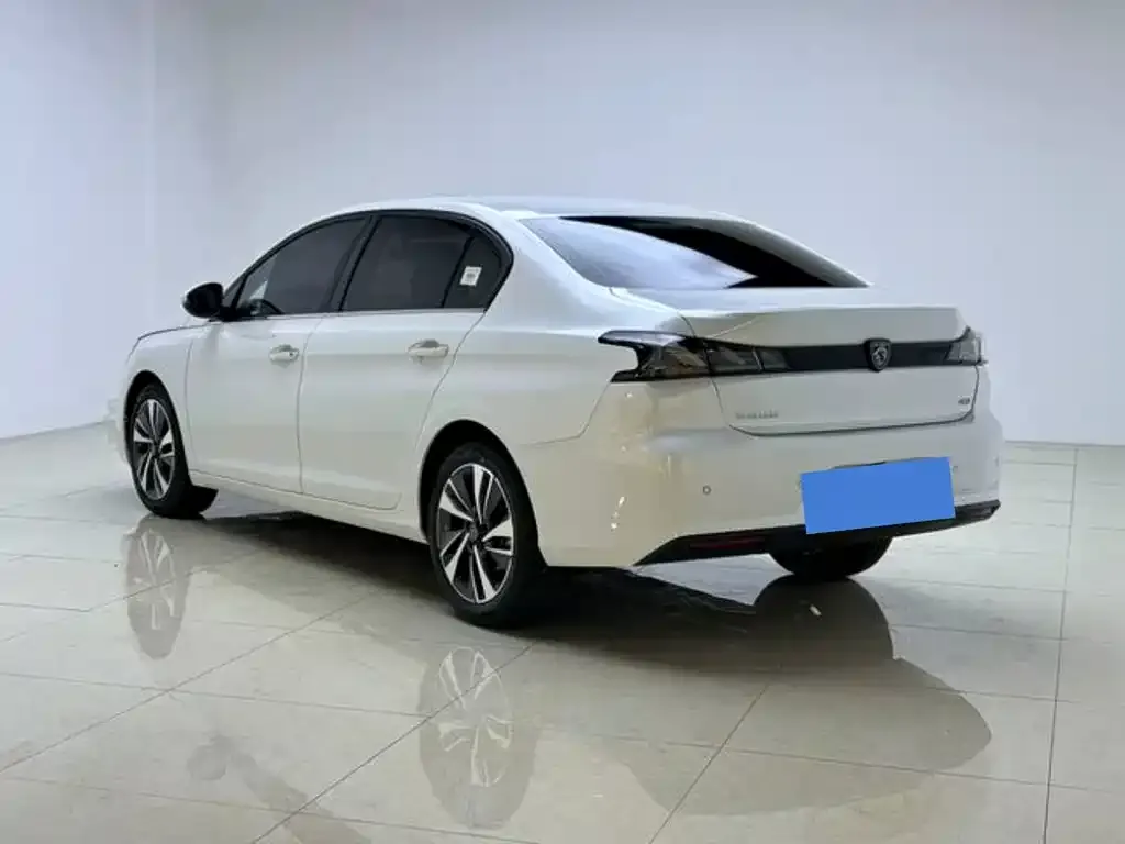 Peugeot 408 2025 из CN, фото 6
