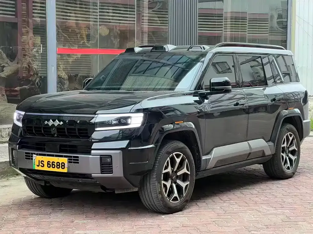 Fang Cheng Bao Leopard 8