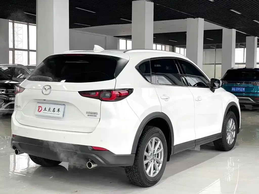 Mazda CX-5 — фото 10