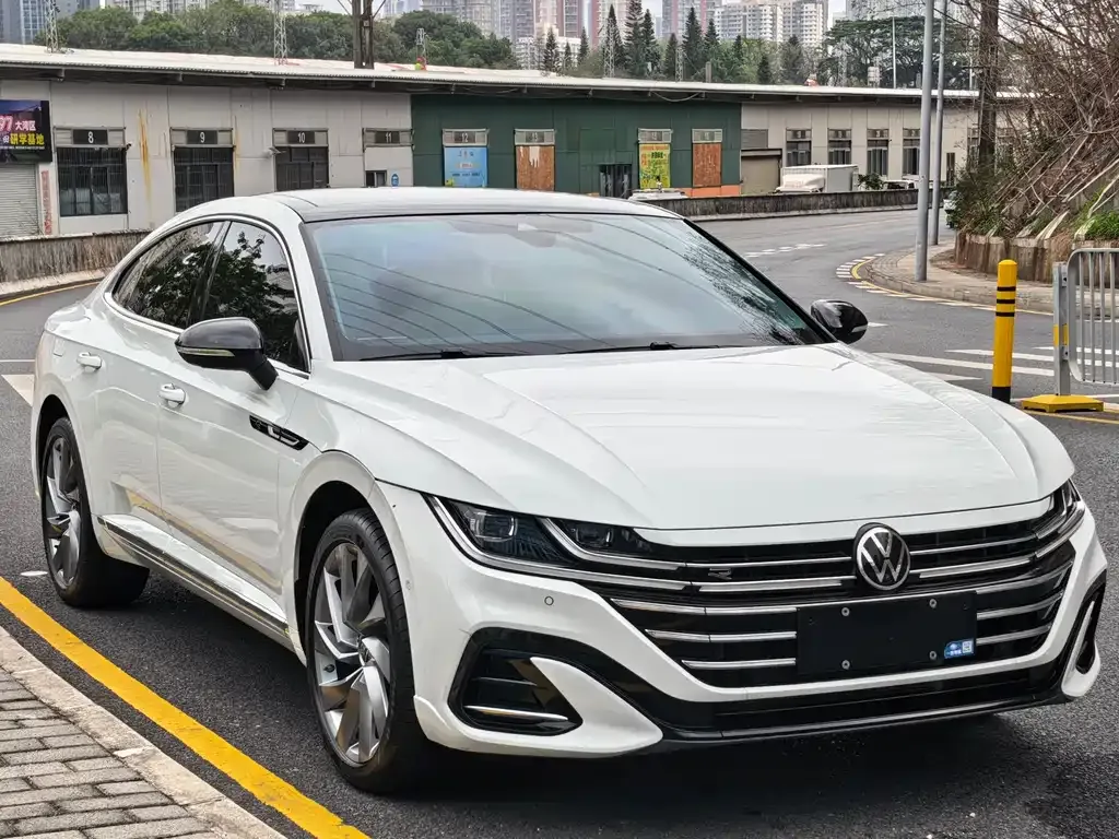 Volkswagen CC — фото 9