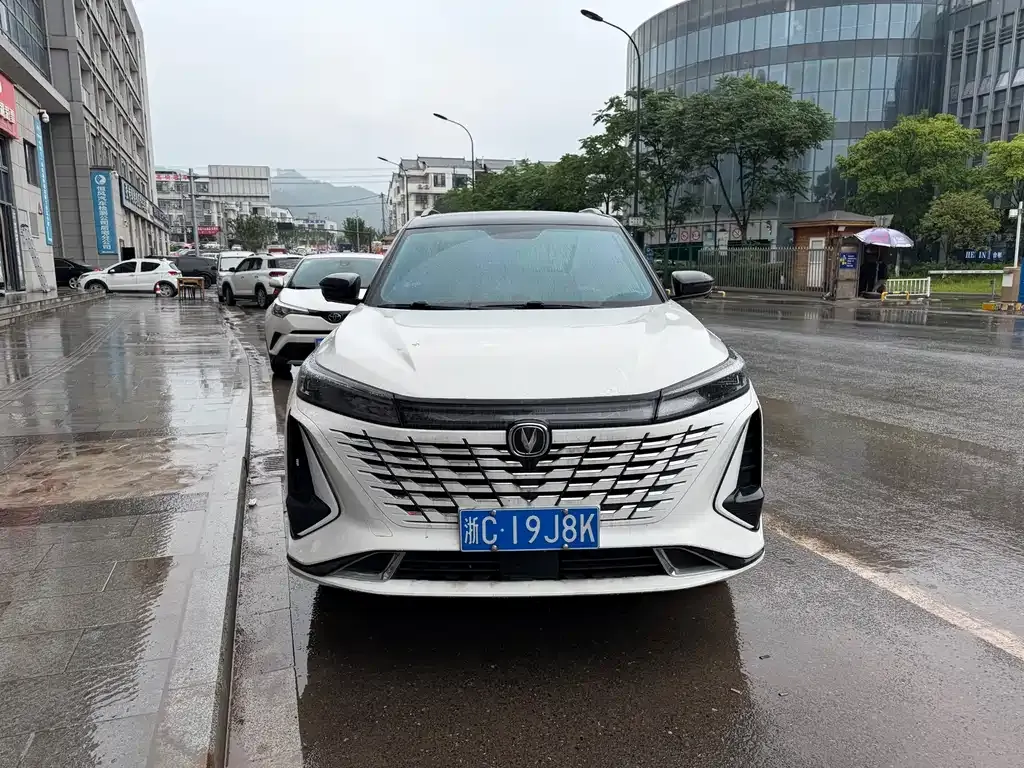 Changan CS75PLUS — фото 7