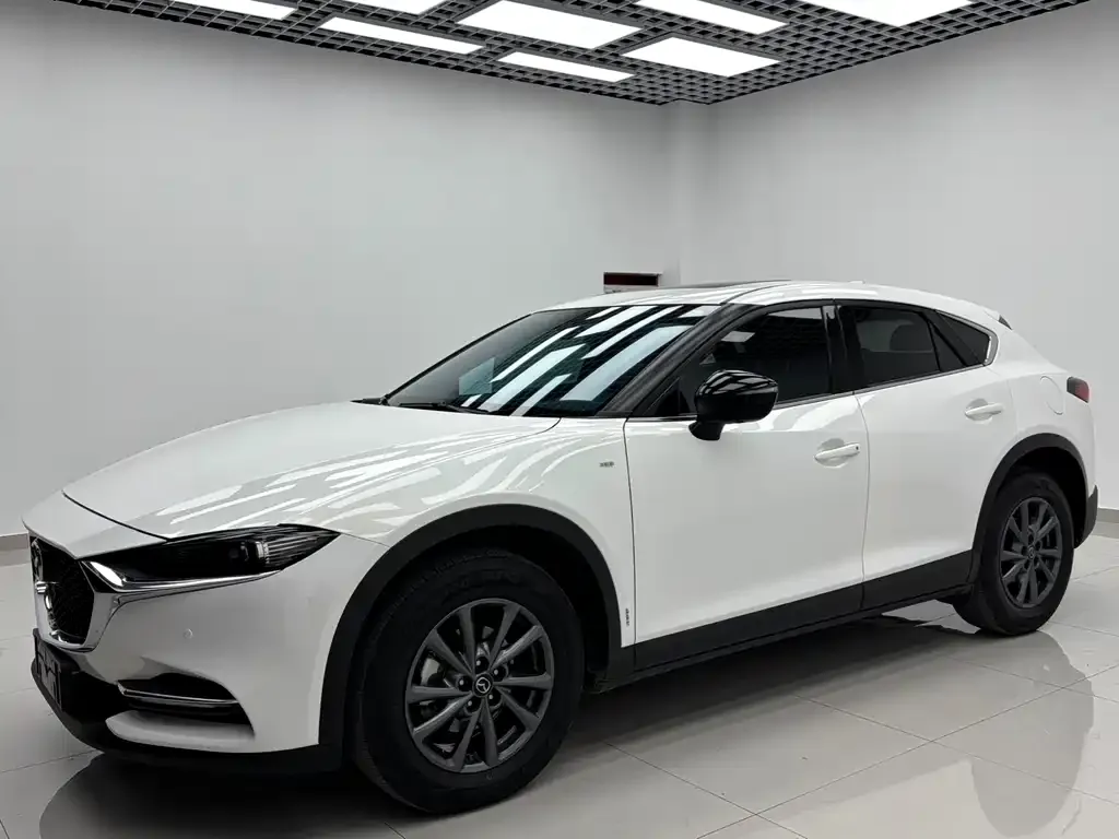 Mazda CX-4 — фото 1