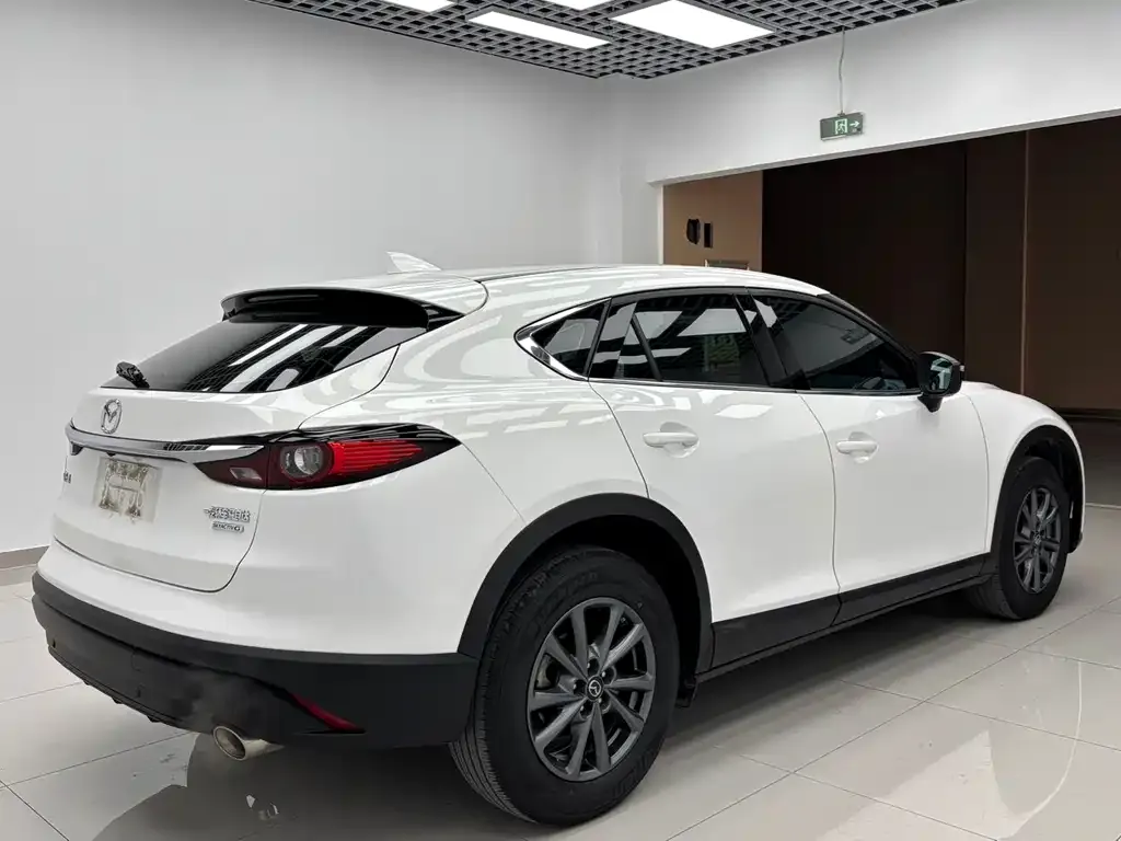 Mazda CX-4 — фото 4