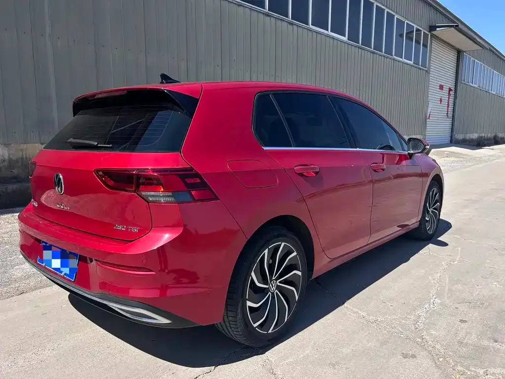 Volkswagen Golf 2021 из CN, фото 2