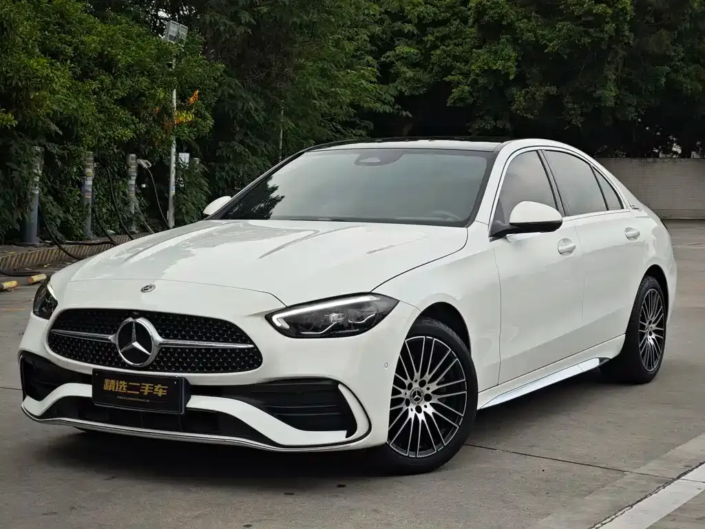 Mercedes-Benz C-Class — фото 1
