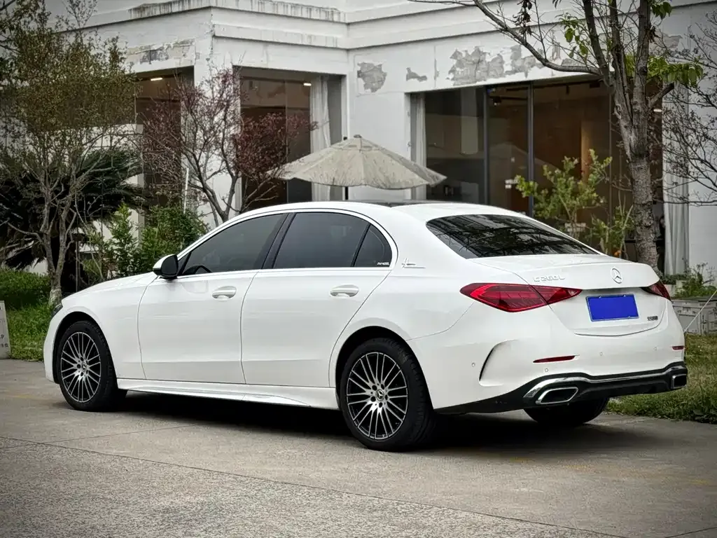 Mercedes-Benz C-Class — фото 10