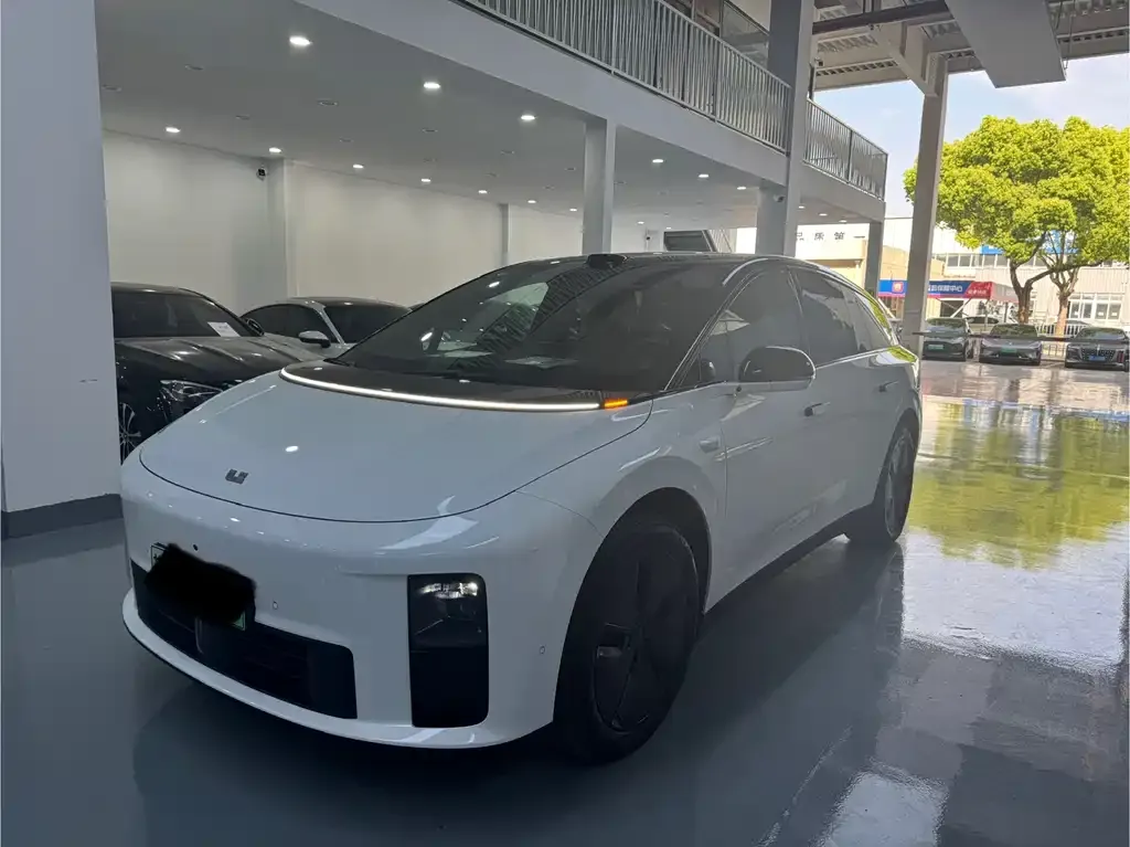 Li Auto i6