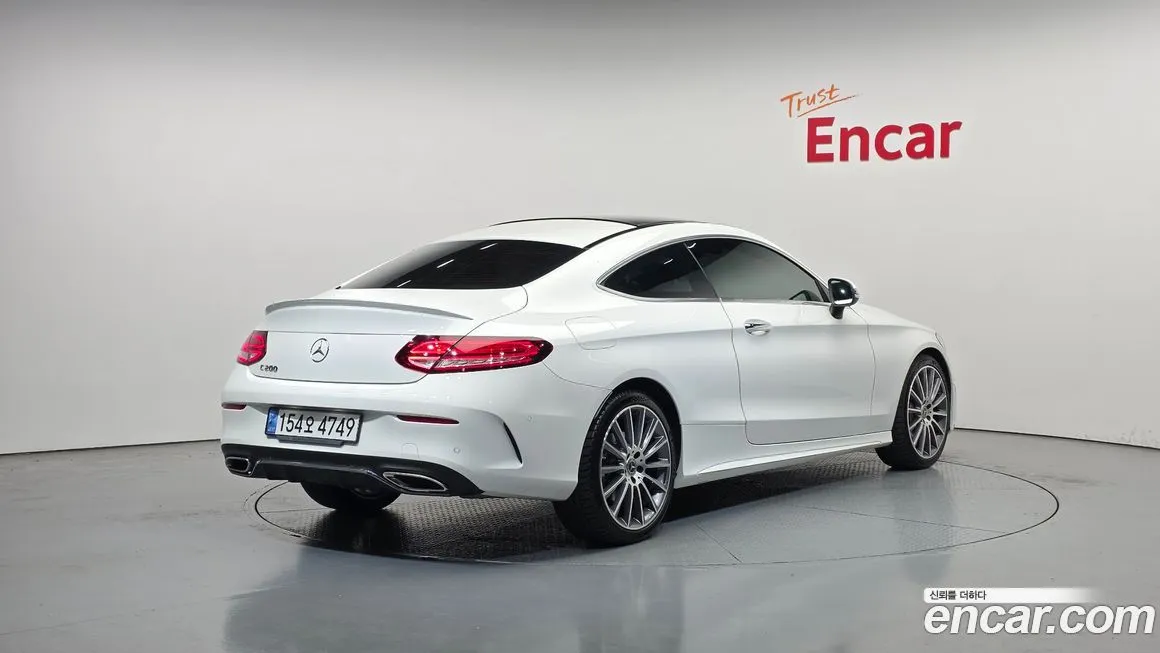 Mercedes-Benz C-Class 2023 из KR, фото 2