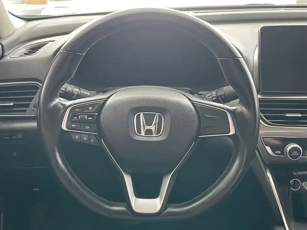 Honda Accord — фото 2