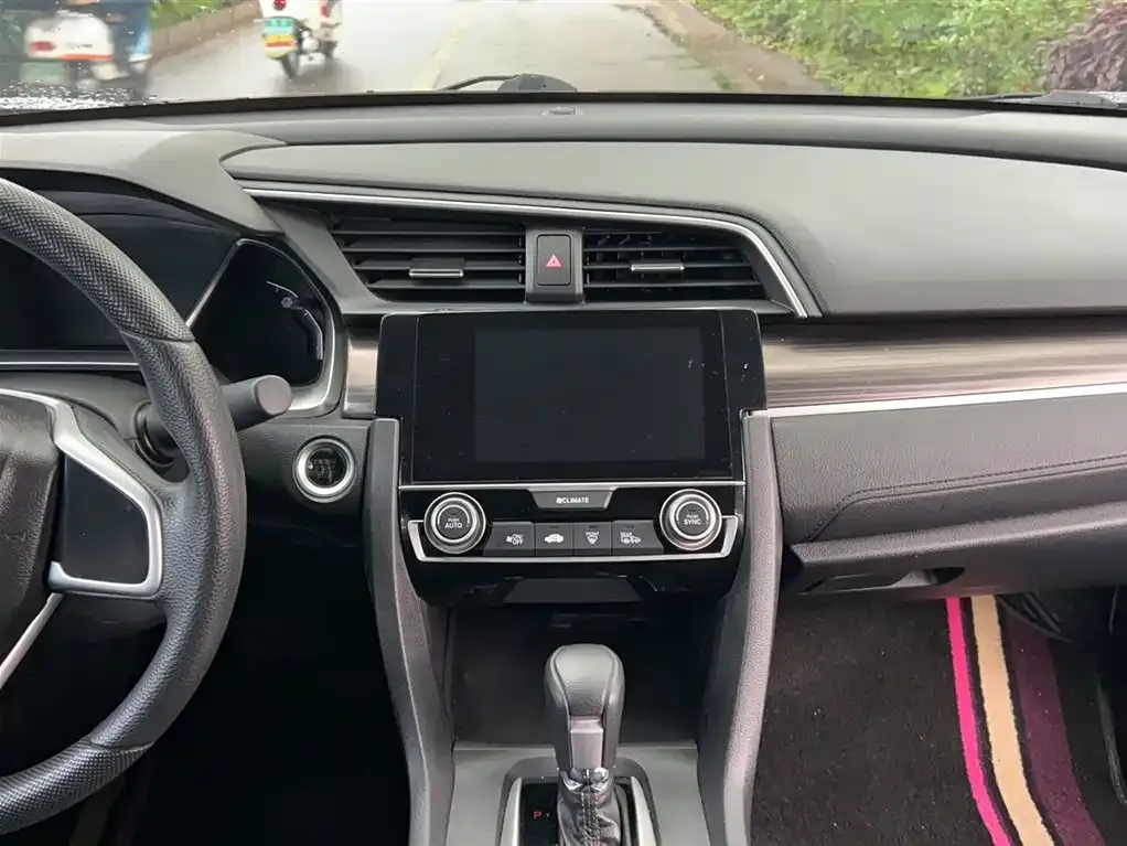 Honda Civic — фото 5