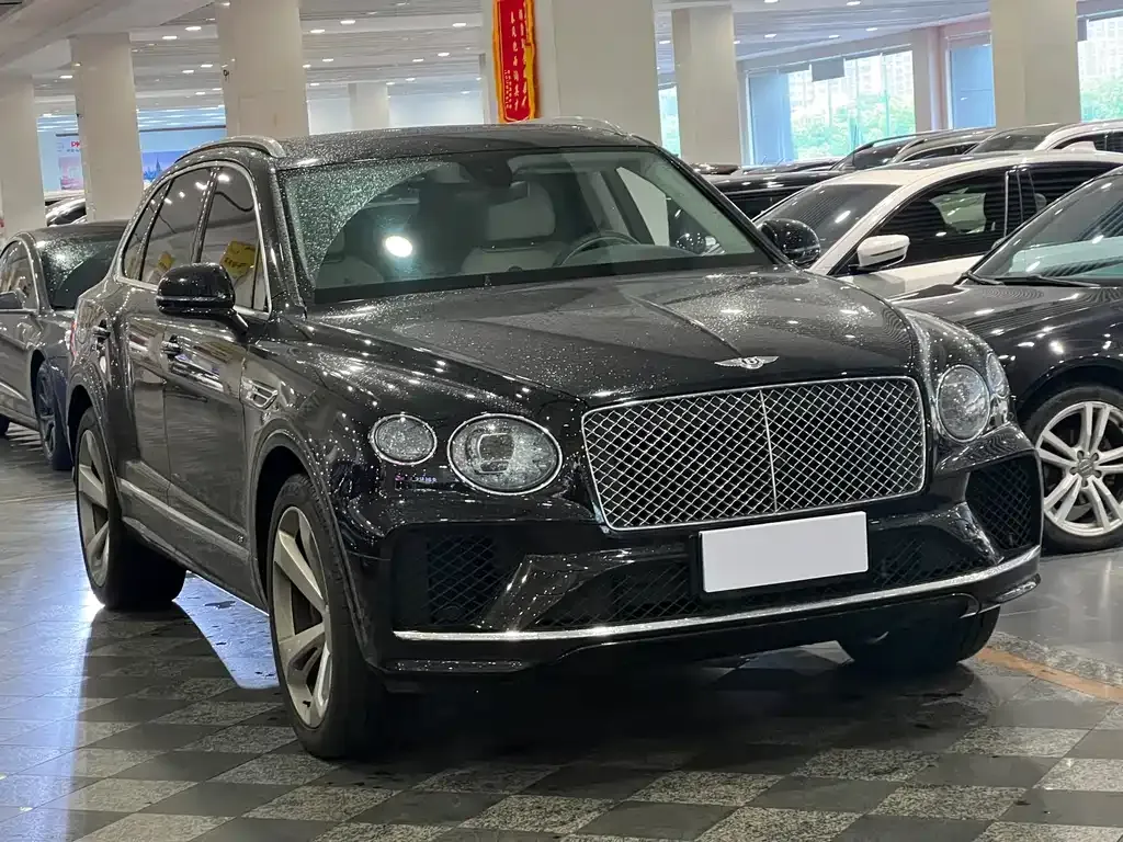 Bentley Bentayga 2021 из CN, фото 10