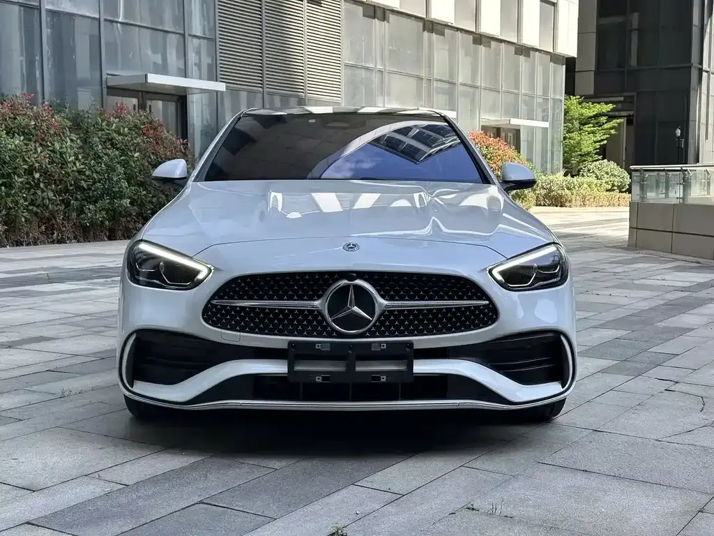 Mercedes-Benz C-Class — фото 4