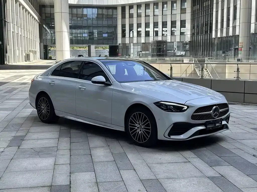Mercedes-Benz C-Class — фото 6