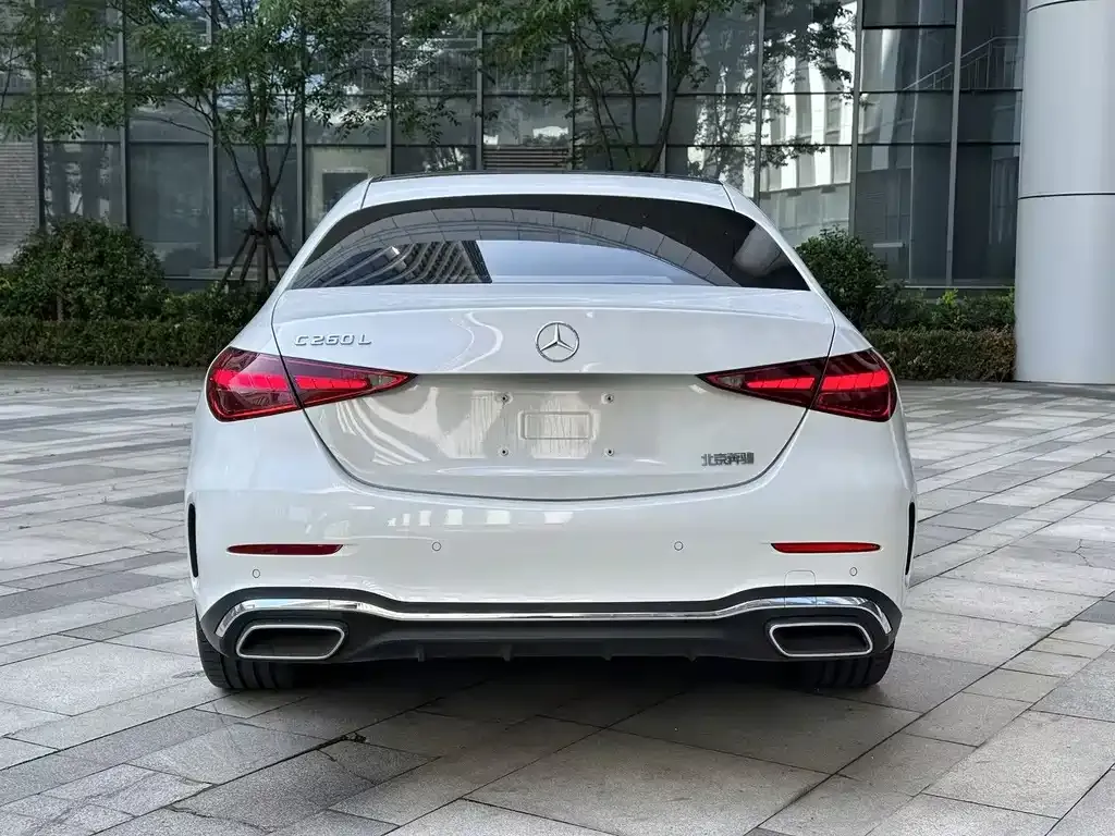 Mercedes-Benz C-Class — фото 7