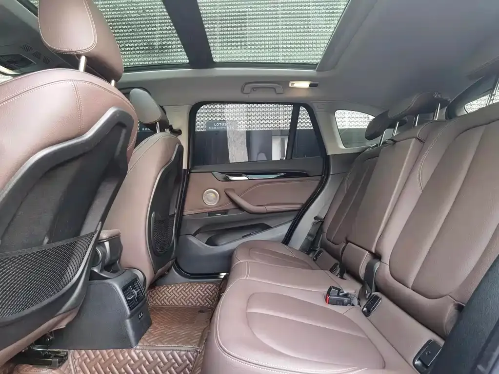BMW X1 2021 из CN, фото 5
