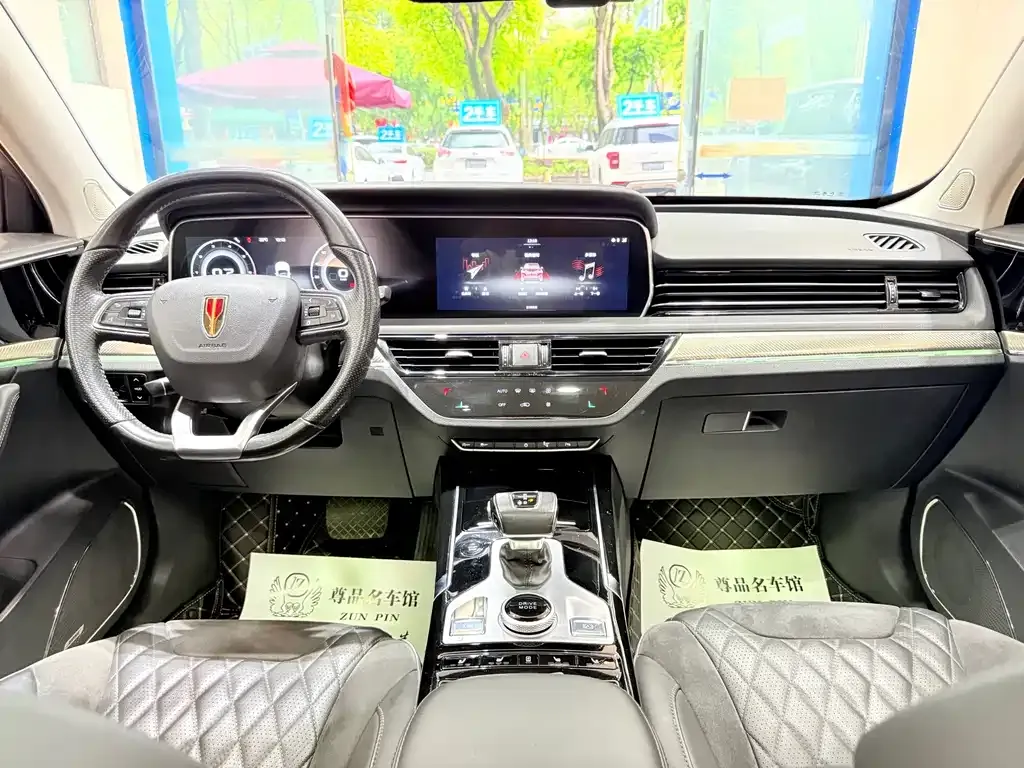 Hongqi HS5 — фото 10