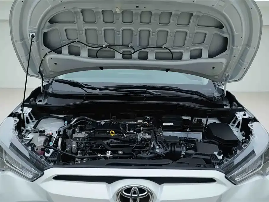 Toyota Frontlander 2024 из CN, фото 10