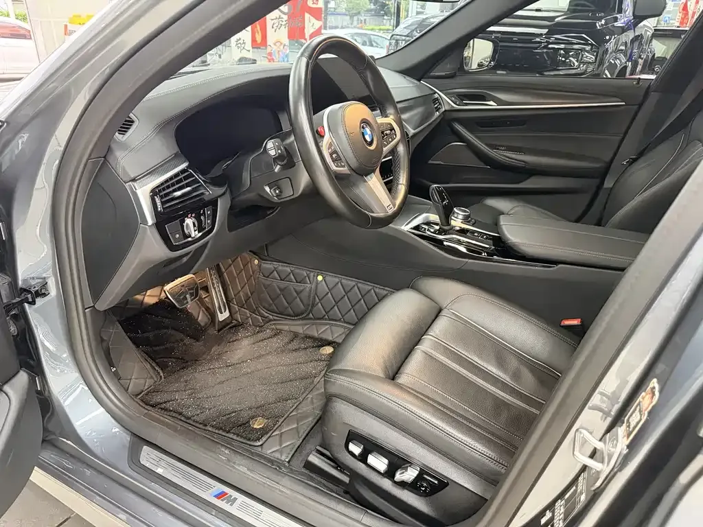 BMW 5 Series (Import) — фото 5