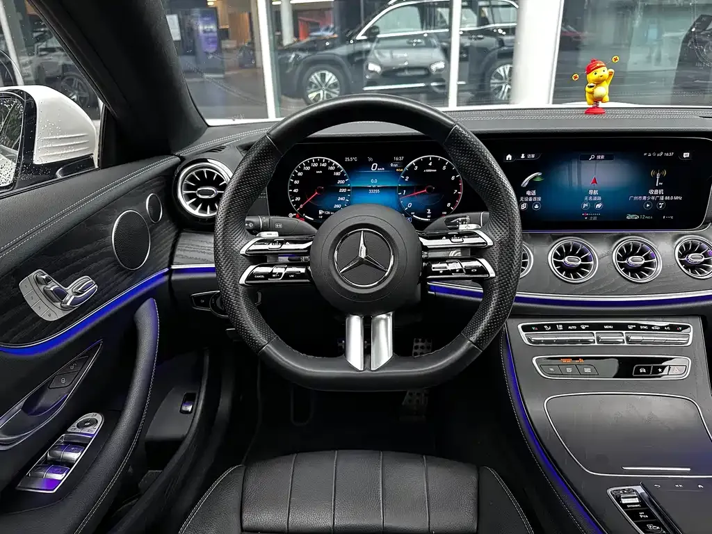 Mercedes-Benz E-Class (Import) — фото 10