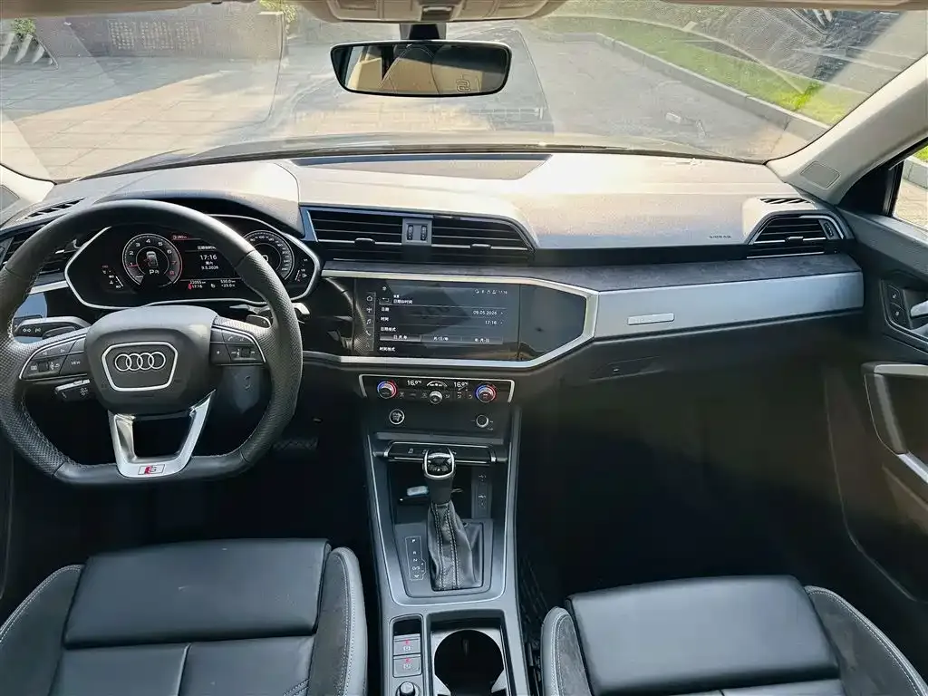 Audi Q3 Sportback — фото 6