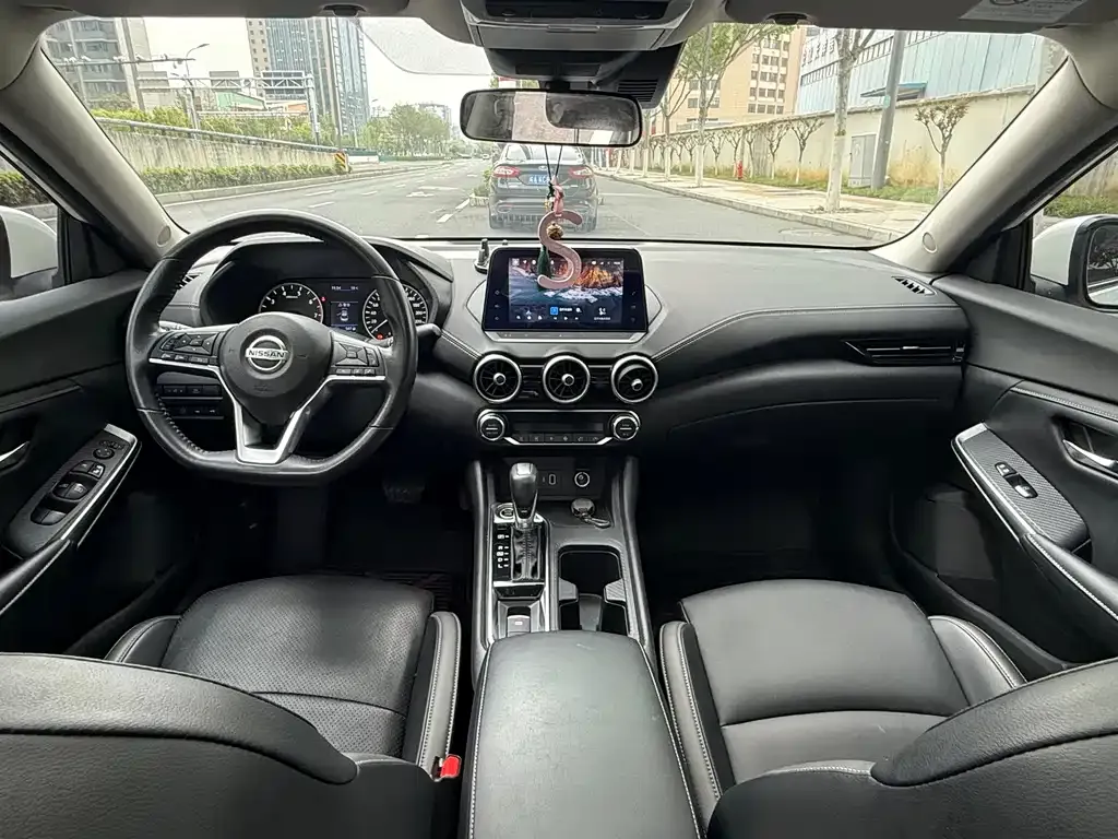 Nissan Sylphy 2022 из CN, фото 3
