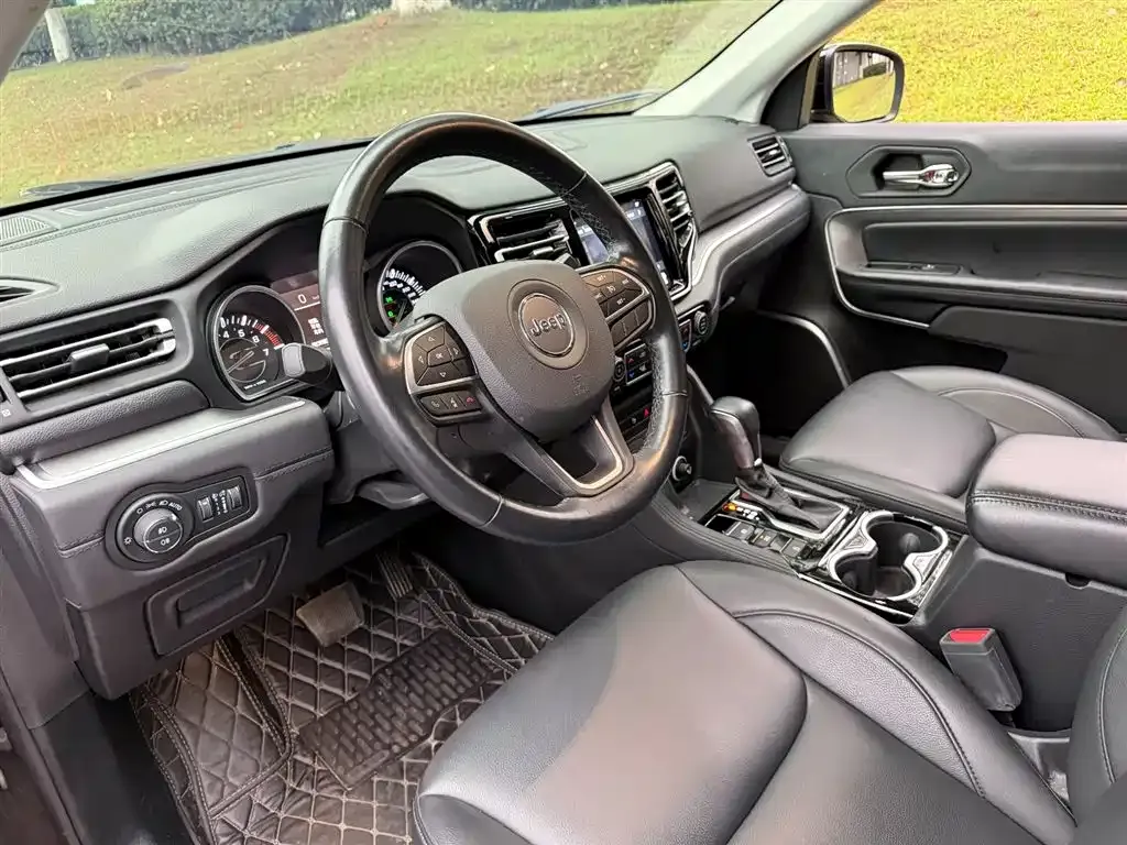 Jeep Grand Commander 2022 из CN, фото 3