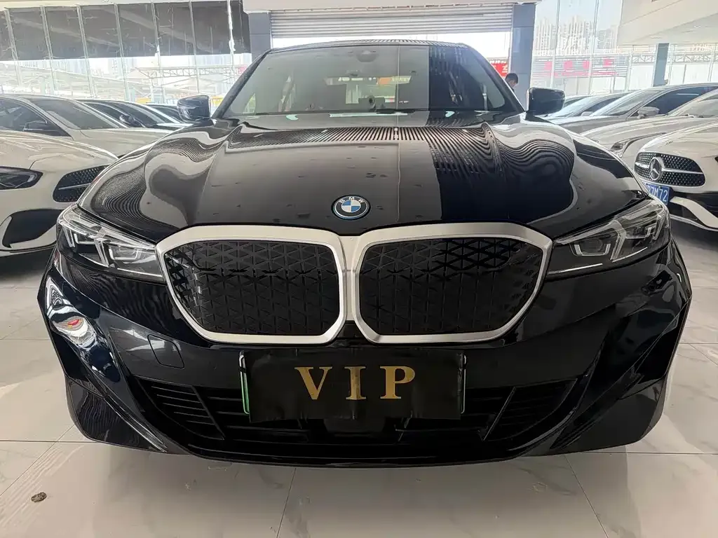 BMW i3 — фото 9