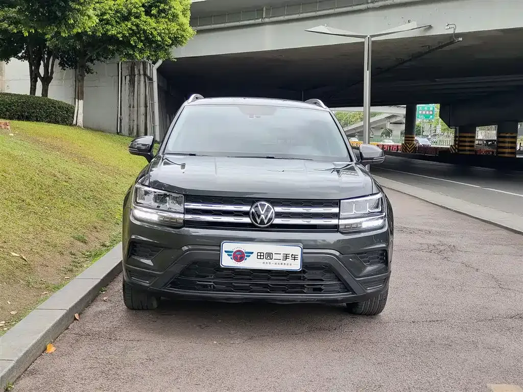 Volkswagen Tharu — фото 9