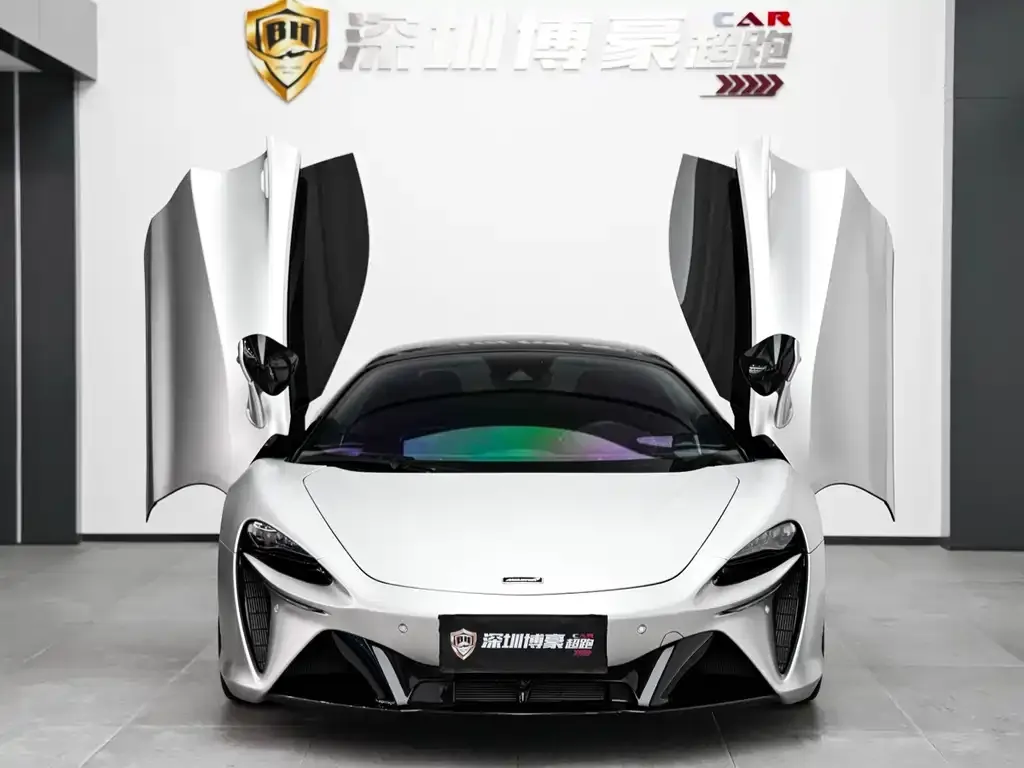McLaren Artura 2023 из CN, фото 5
