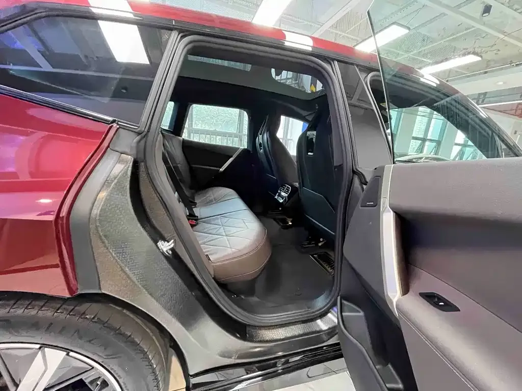BMW iX 2022 из CN, фото 8