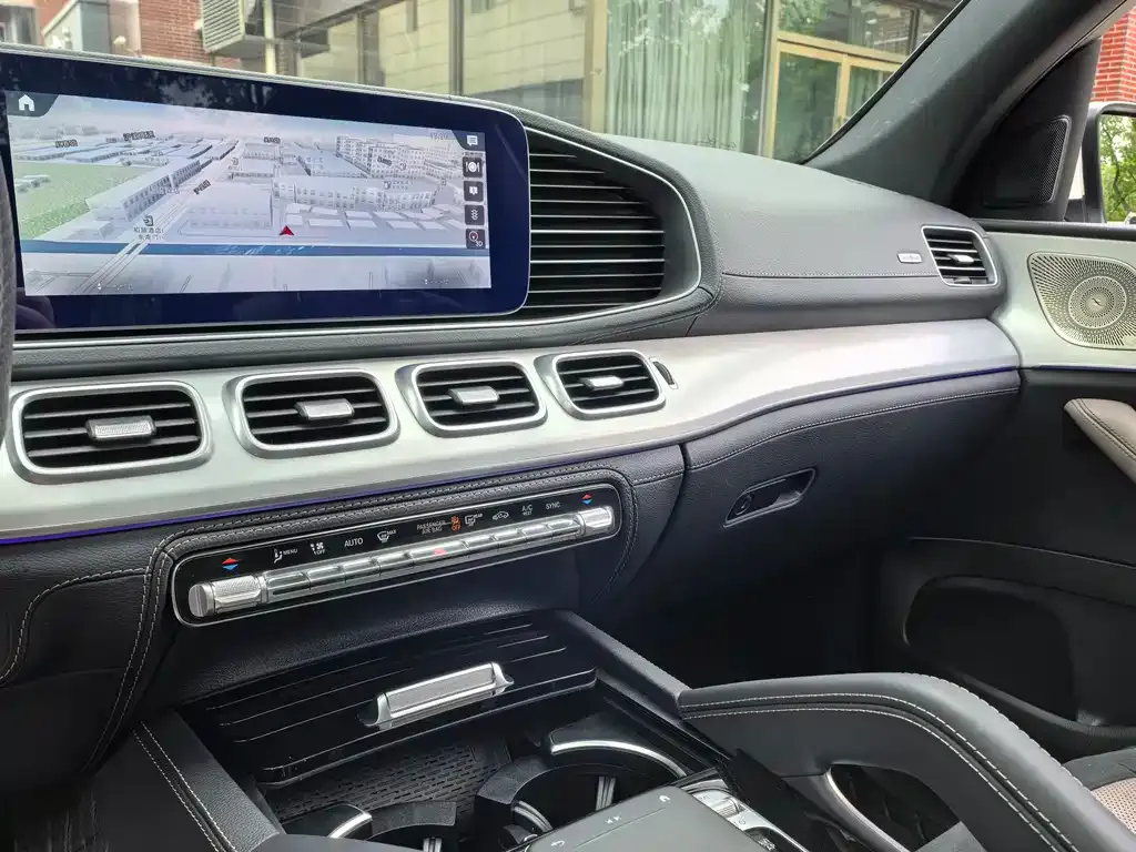 Mercedes-Benz GLE AMG — фото 6