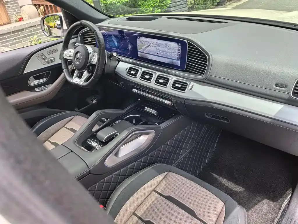 Mercedes-Benz GLE AMG — фото 7