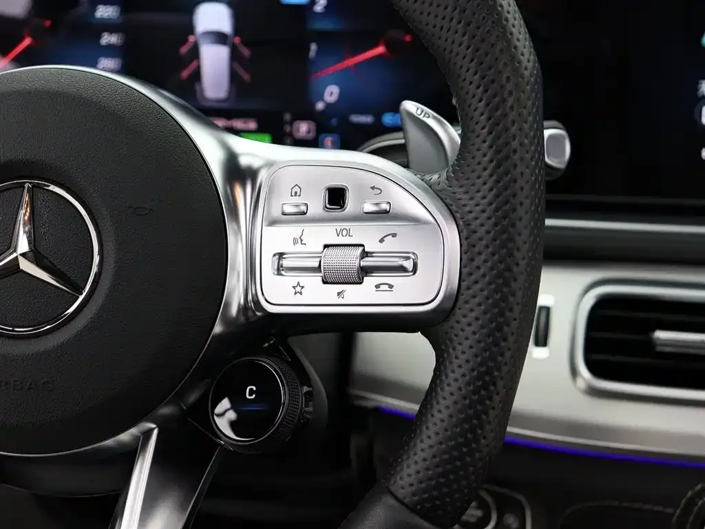 Mercedes-Benz GLE AMG — фото 3