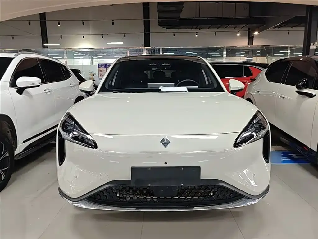 Baojun Yunhai 2024 из CN, фото 10