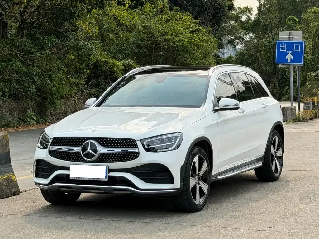 Mercedes-Benz GLC — фото 1