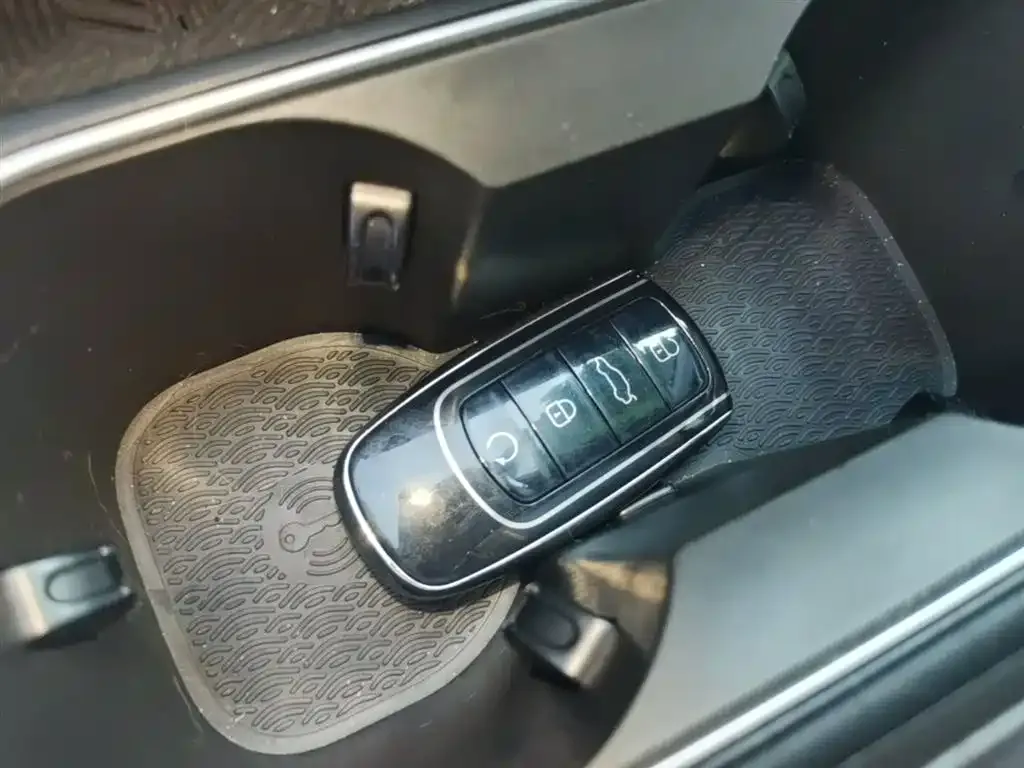 Chery Tiggo 8 PRO — фото 2