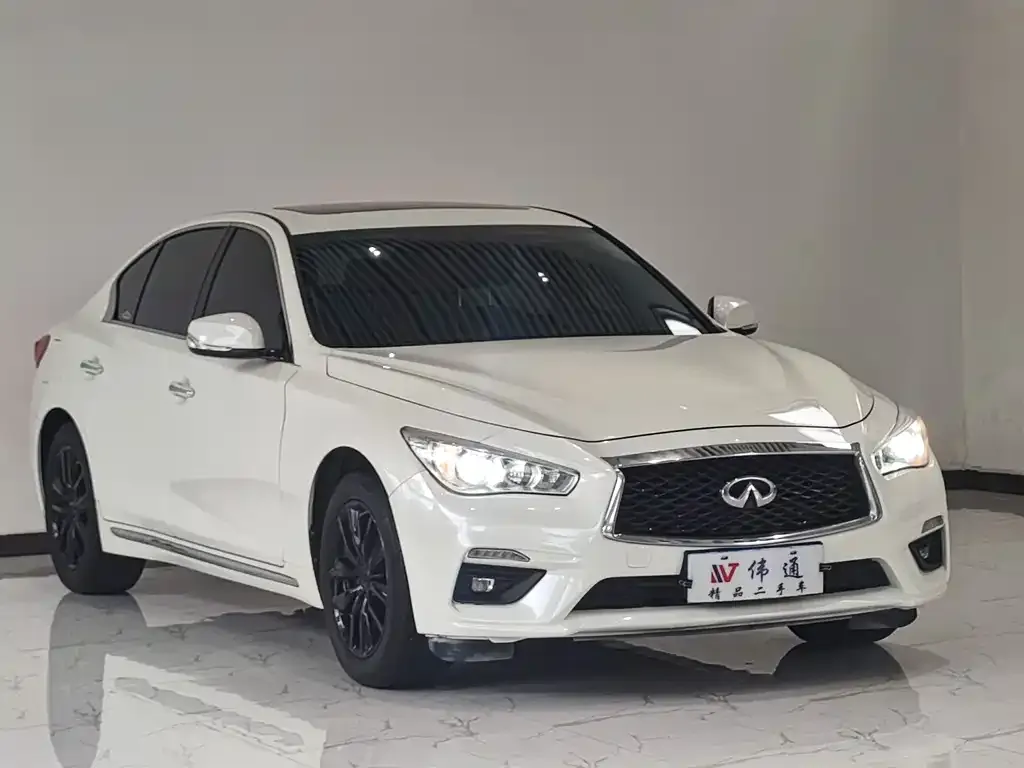 Infiniti Q50L — фото 3