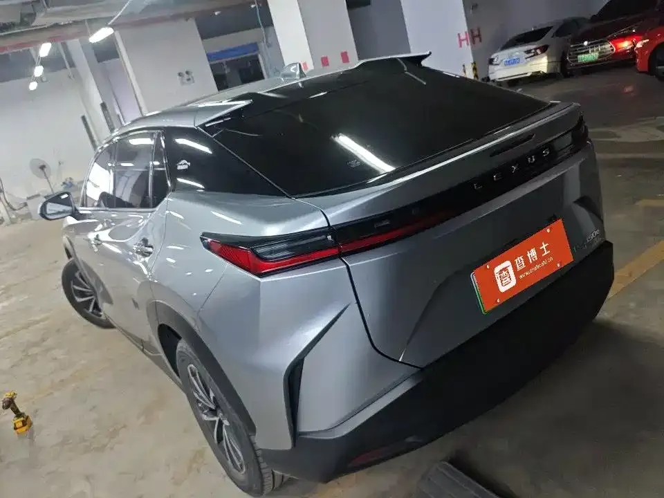 Lexus RZ 2023 из CN, фото 6
