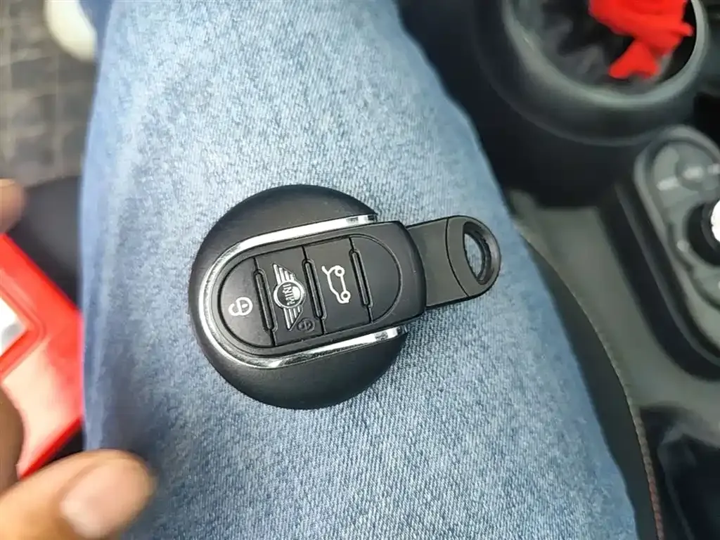 MINI Cooper (3-door) 2021 из CN, фото 4