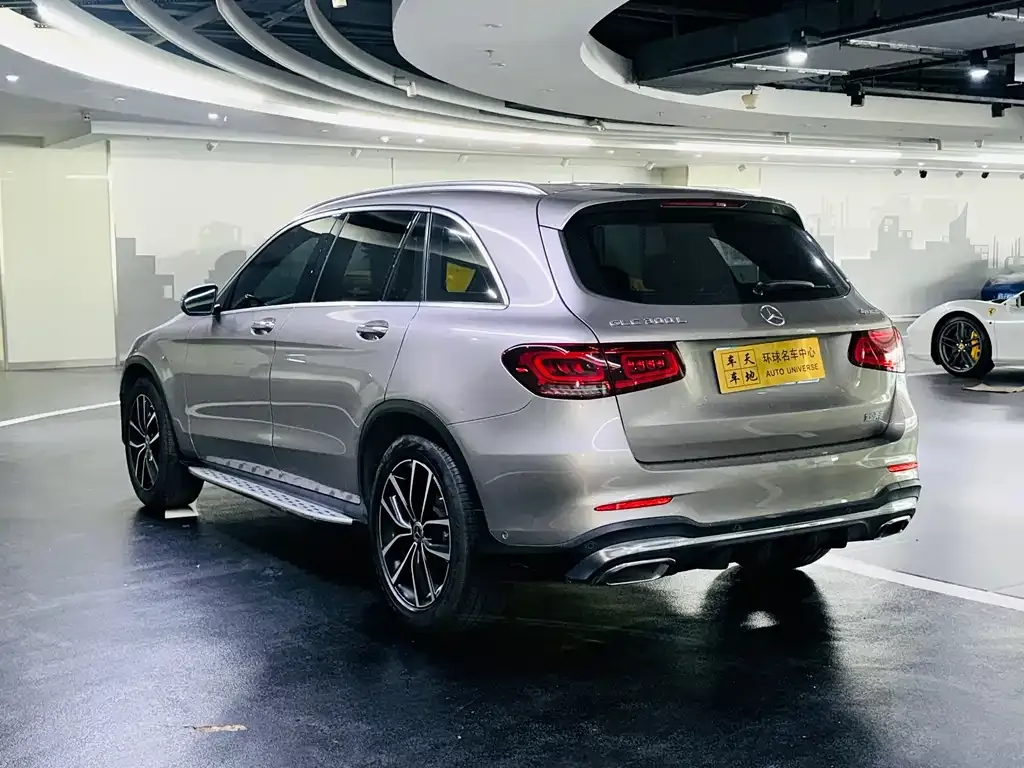 Mercedes-Benz GLC — фото 9