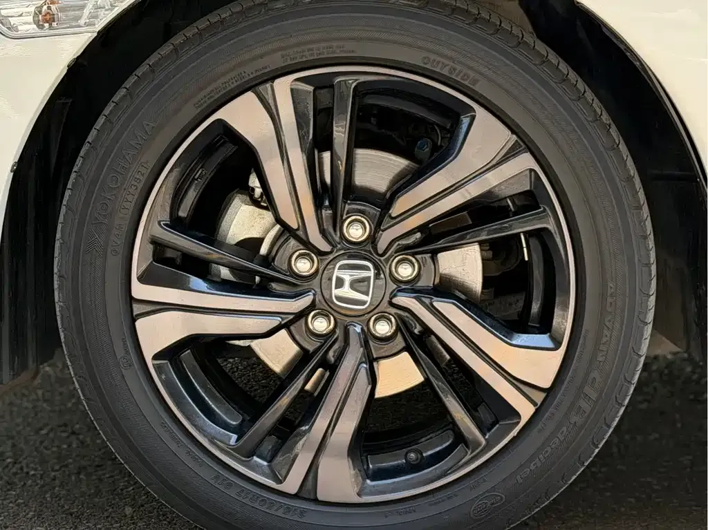 Honda Civic — фото 4