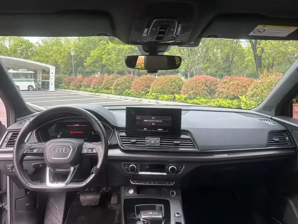 Audi Q5L Sportback 2021 из CN, фото 5