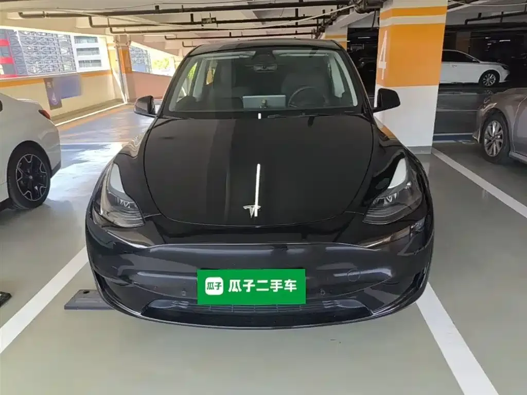 Tesla Model Y — фото 3