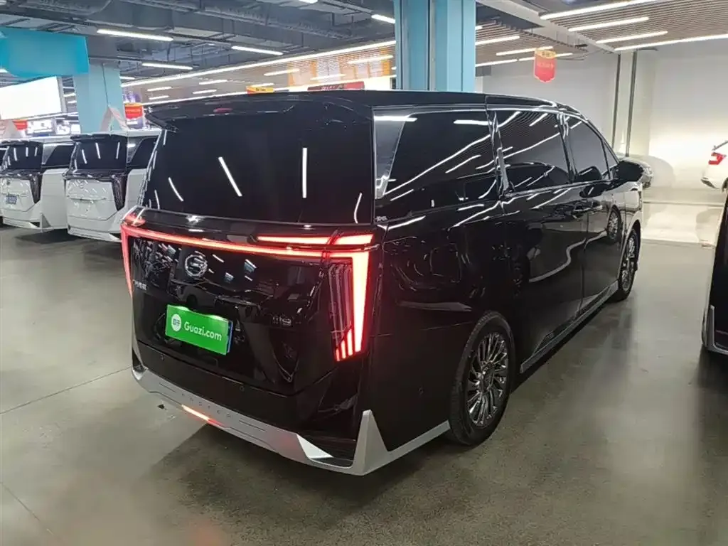 GAC Motor Trumpchi M8 — фото 10