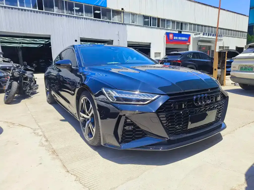 Audi A7 2021 из CN, фото 7