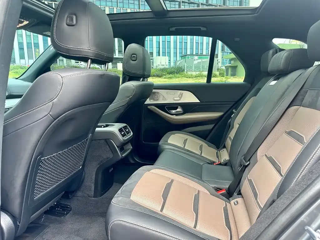 Mercedes-Benz GLE AMG — фото 7