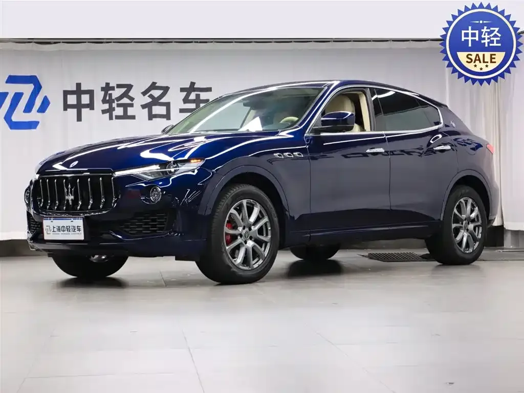 Maserati Levante — фото 1