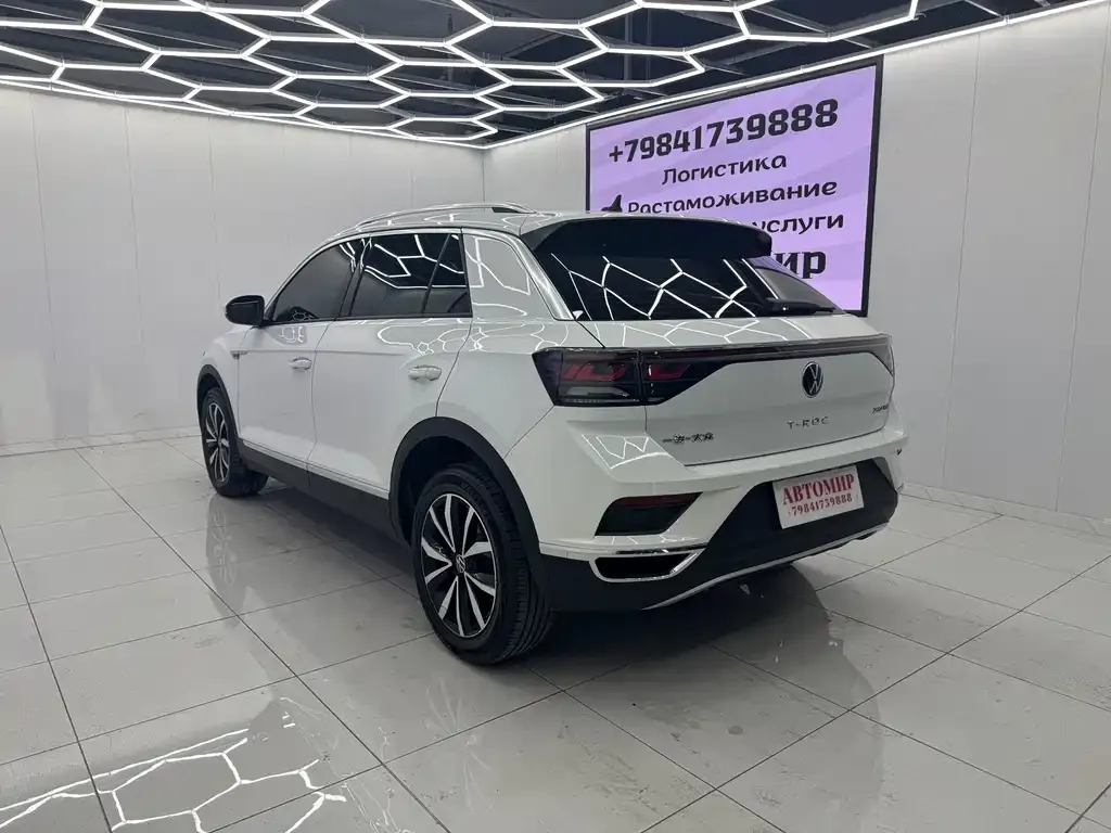 Volkswagen T-Roc — фото 4