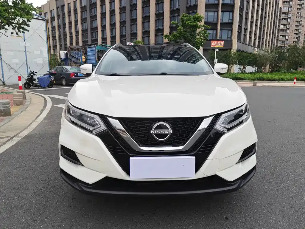 Nissan Qashqai — фото 6