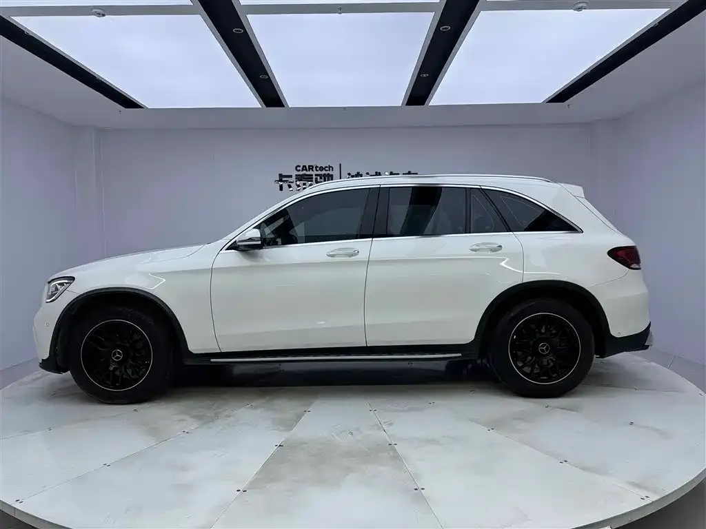 Mercedes-Benz GLC — фото 2